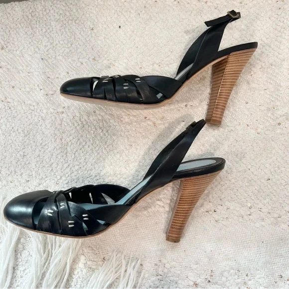 Trendy Black Leather Heels by Truex - Picture 4 of 7